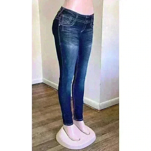 WallFlower Jeans Denim - Wallflower skinny jeans women's size 3 Excellent Condition